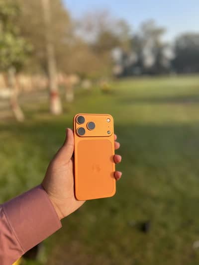 iPhone XR converted 17 pro