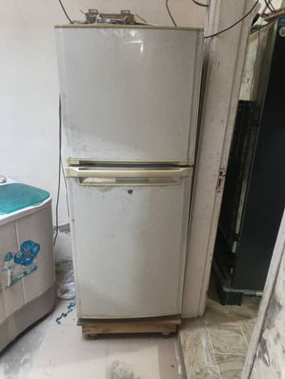 refrigerator with little bit work