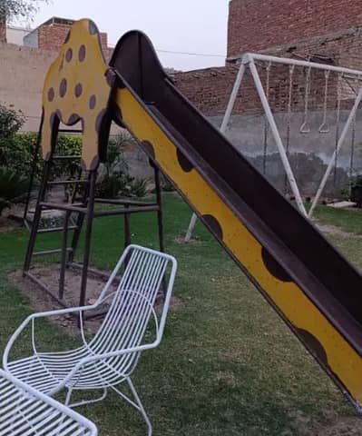 kids giraffe designed slide