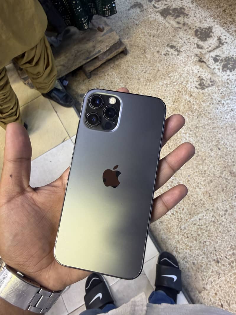 Iphone 12 pro 0