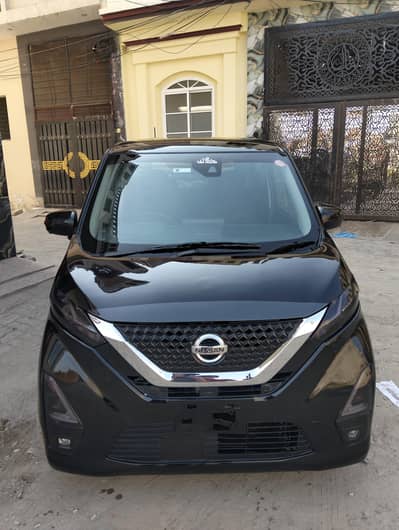 NISSAN DAYZ highway star semi-hybride