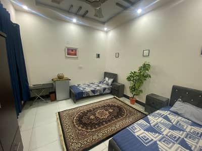 1 Seat in 2 Seater House Room Well Furnished & Luxury