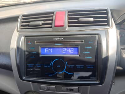Honda City Genuine CD player or FM