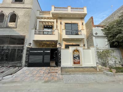 Prime Location 1125 Square Feet House For sale In GT Road