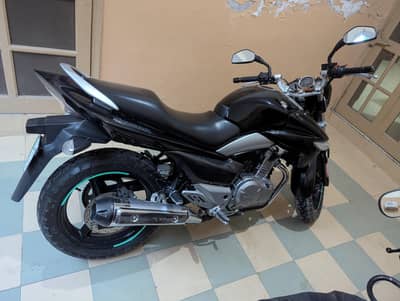 Suzuki Inazuma GW250 Black – Powerful Twin Cylinder – Well Maintained