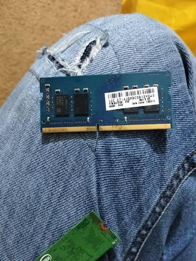 512gb SSD and 8gb ram