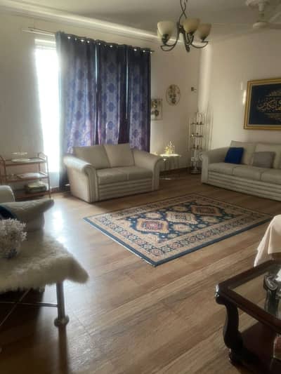 1 Kanal Upper Portion For Rent