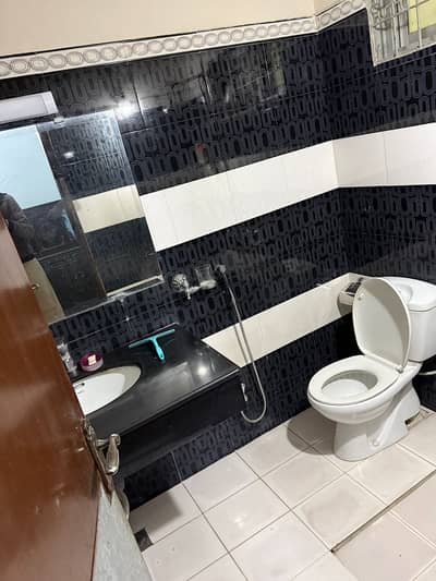 10 Marla Full Marble Tiled VIP Location House For Sale