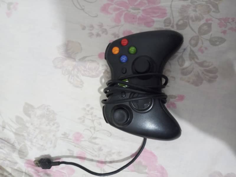 Xbox 360 controllers 1
