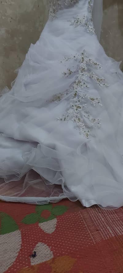 Beautiful White Bridal Wedding Gown | Heavy Embroidery | Like New