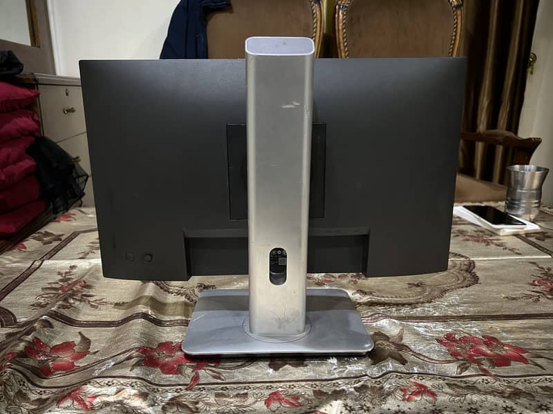 Dell Led border less 1