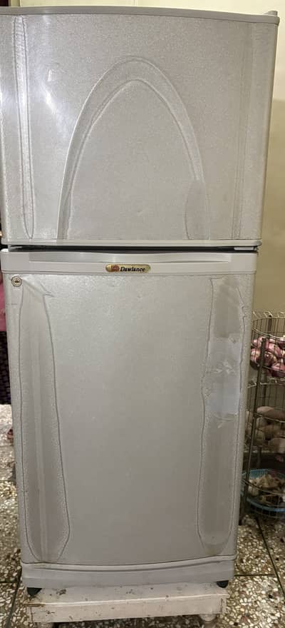 Dawlance 9170 WBD 12 cub feet refrigerator for sale