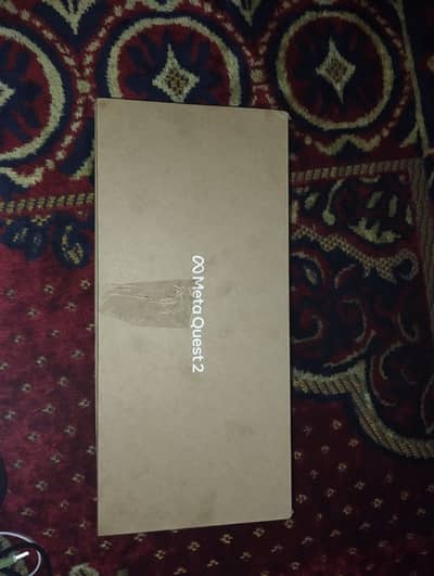 Selling Meta quest 2 VR with best condition and box with controllers
