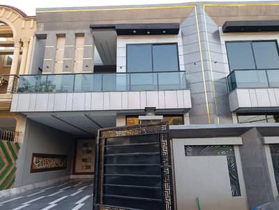 10 Marla Brand New Luxury House for Sale in Johar Town Hot Location