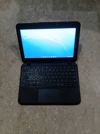 chrome book lenovo with original charger argent sale