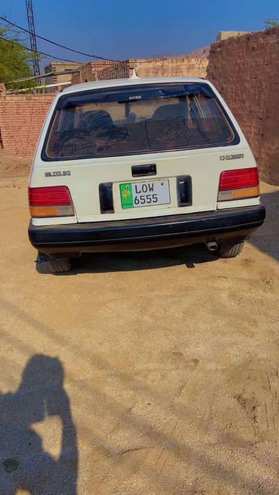 gari bahir say shawar hai andar say pack hai koi Kam ni hai just bye a