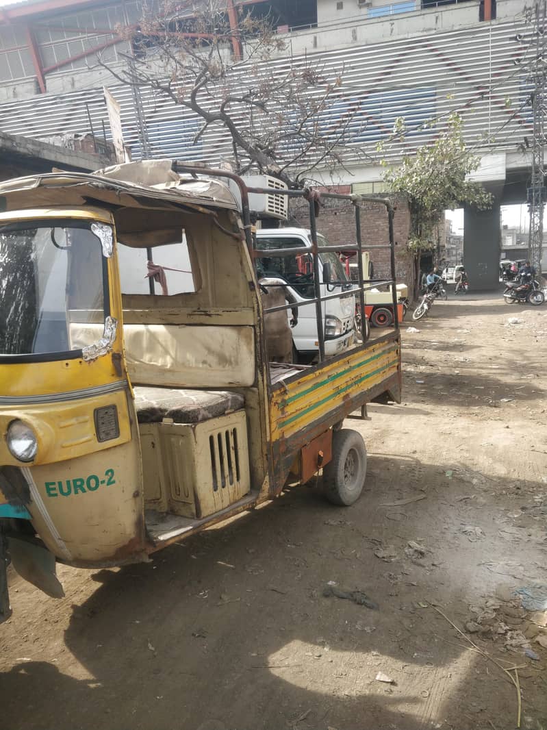 loader rikshaw 1