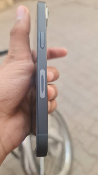 iPhone 14 brand new condition