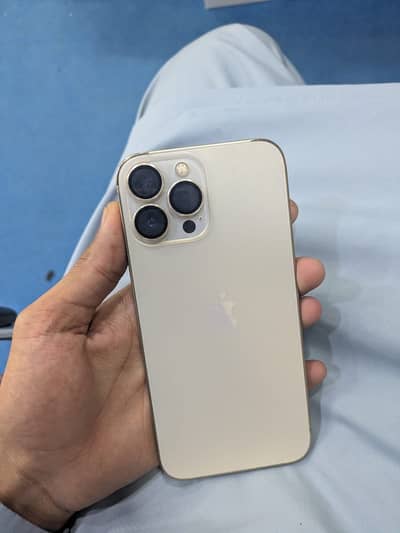 Iphone 13 pro max 128 gb gold colour jv 76 battery helth