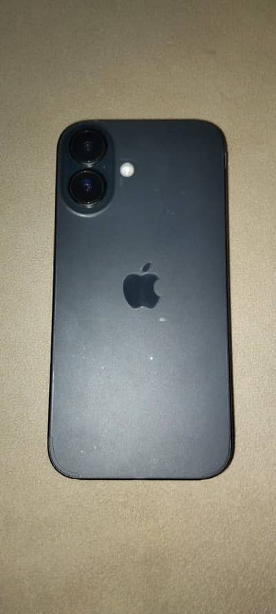 Iphone 16 jv 128gb 10/10 with box 99% battery health