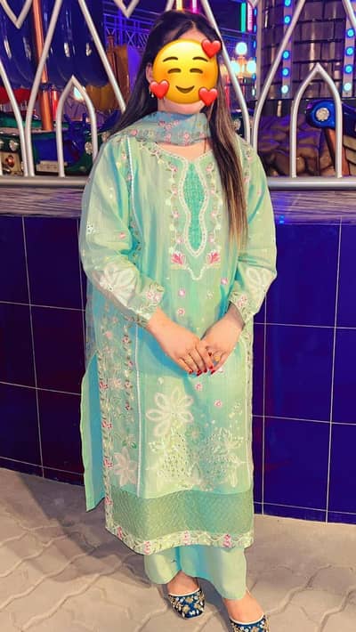 ladies suit Zara brand only one time