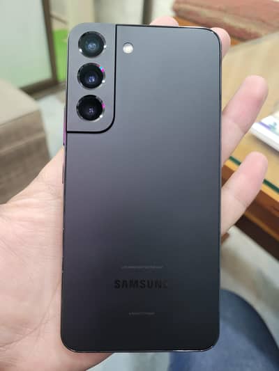 Samsung S22 8/128 10/10 condition