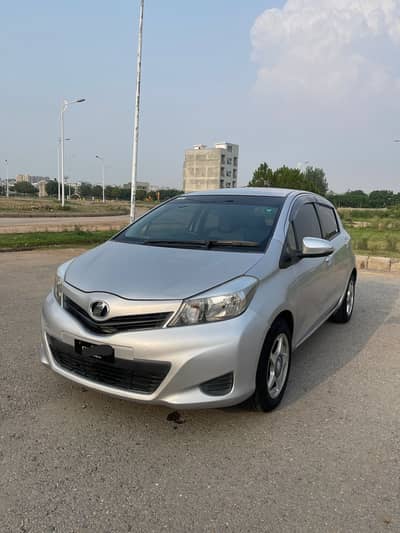 Toyota Vitz 2012