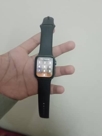 Apple watch series 4 [latest iOS] 16gb