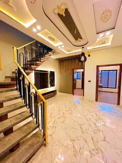 Double Story beautiful house near Bosan road(03277342171)