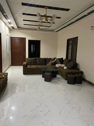 400 Yards House Ideal Location