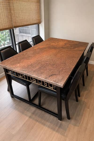 Dining Table with 6 chairs