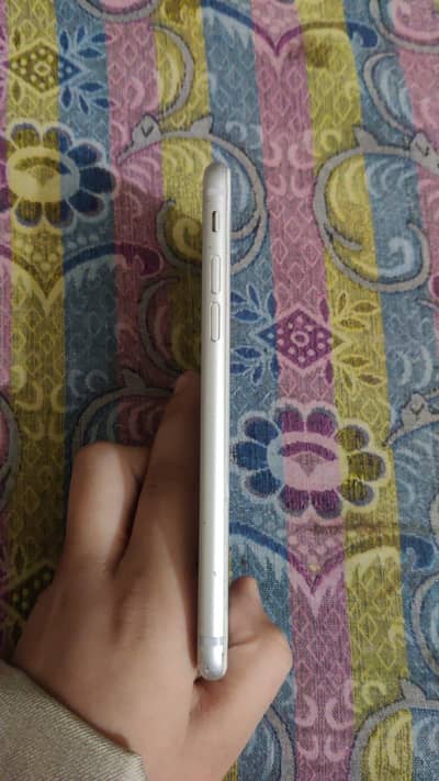 iPhone 8 used condition not pta available for 25000 only