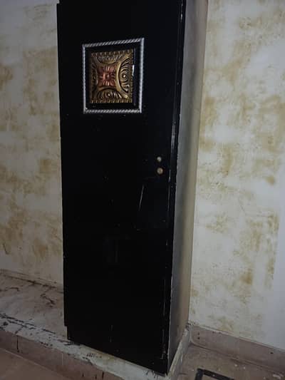 4 pala almari for sale