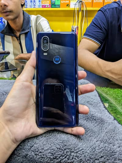 Moto One Vision | 4GB RAM | 128GB Storage