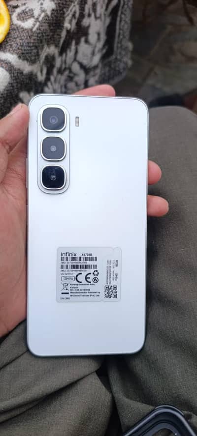 Infinix hot 60i new model 10by10 condition full ok 45v fast charger