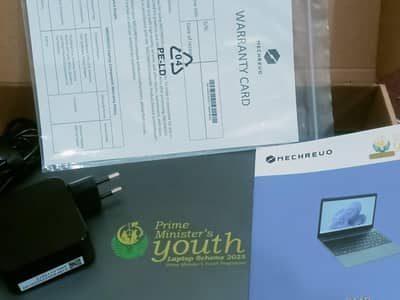 MECHREVO R14P PM LAPTOP RYZEN 7000 BRAND NEW