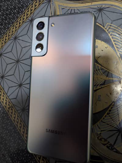 Samsung s21 plus 5g 8+8 gb ram 128 room all ok