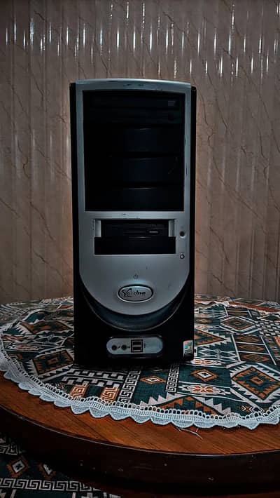 Gaming PC I5 3 gen 8 RAM  1 graphic card easy run GTA5 or other game