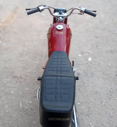 Honda 125 urgent sale number 03, 24, 63 41 6 80