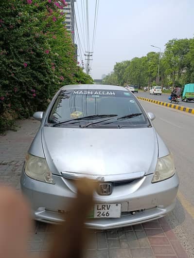 Honda city 2004 fuel efficient 16km in city