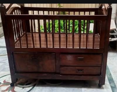 baby cot/baby bed wooden