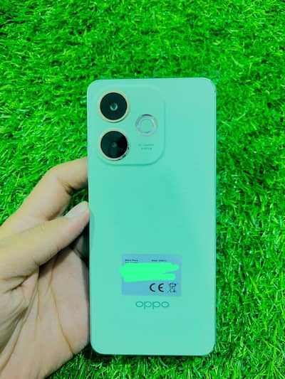 Brand new condition 10 by 9  Storage 8 /256with charge box etc