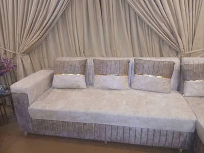 L Shaped Sofa Set In Excellent Condition 10/10