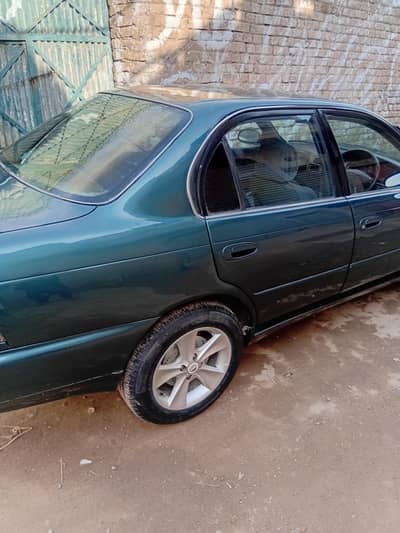 TOYOTA CORROLLA 94 S. E SALOON 13 SCEM