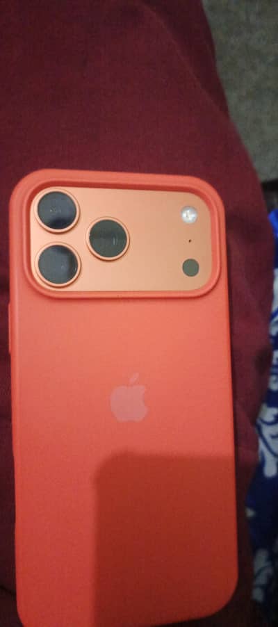 17 Pro max jv orange color