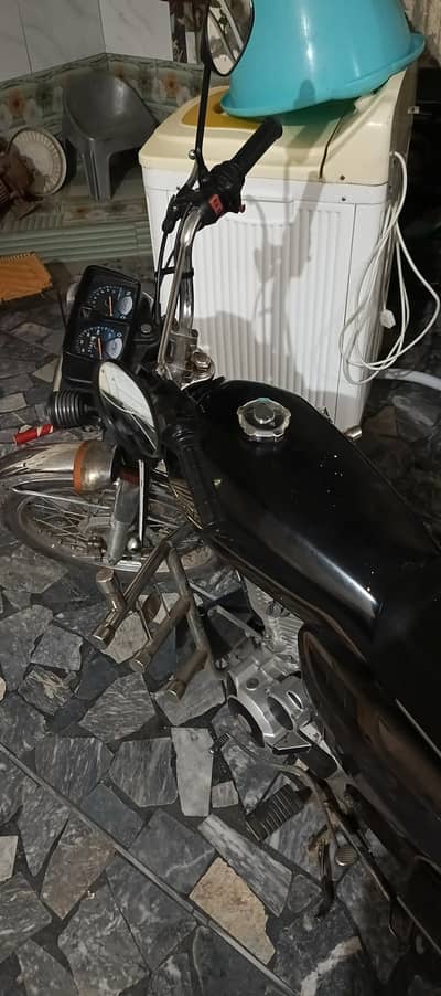 Honda 125 self start