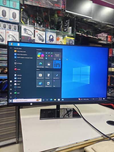 Lenovo 32" 4K IPS LED Monitor - Type C Available