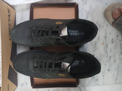 Cheetah Service shoes