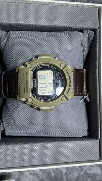 Casio W-219HB-5AV – Excellent Condition