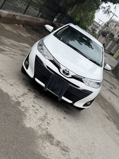Toyota Yaris 1.3 Ativ B2B original